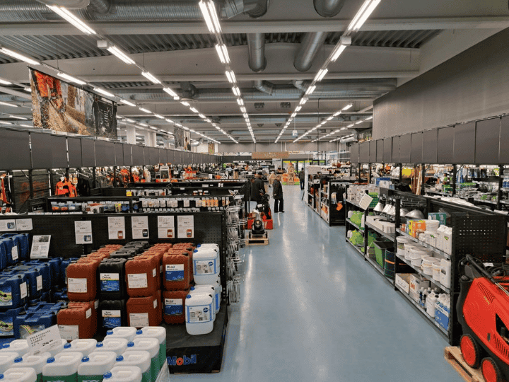 Mikkelin myymälän voiteluöljyjä