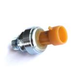 Vaihteistoöljyn paineanturi, John Deere RE217077