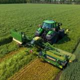 Krone EasyCut B 880 CV Collect -perhosniittomurskain mattoperällä