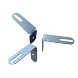 Lintulaudan kiinnitysraudat puupylväisiin