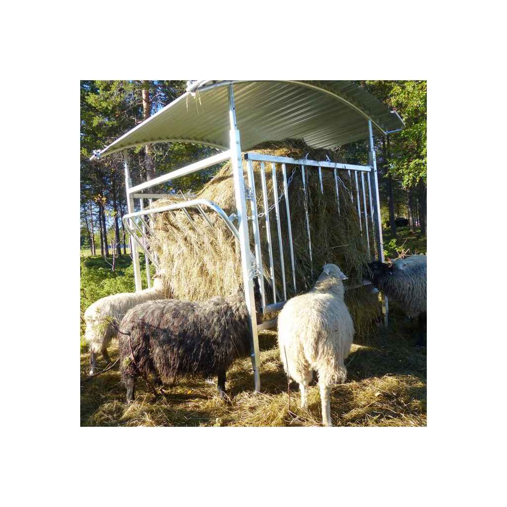 Ruokintahäkki lampaille katoksella