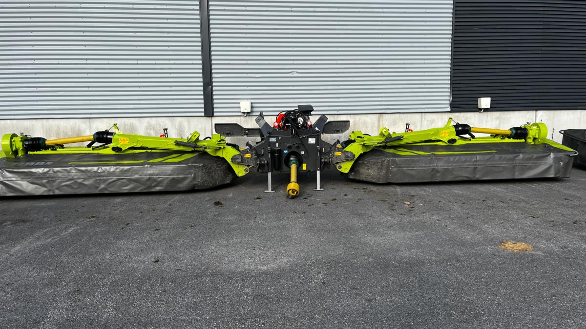 Claas Disco 9300 Direct Swather