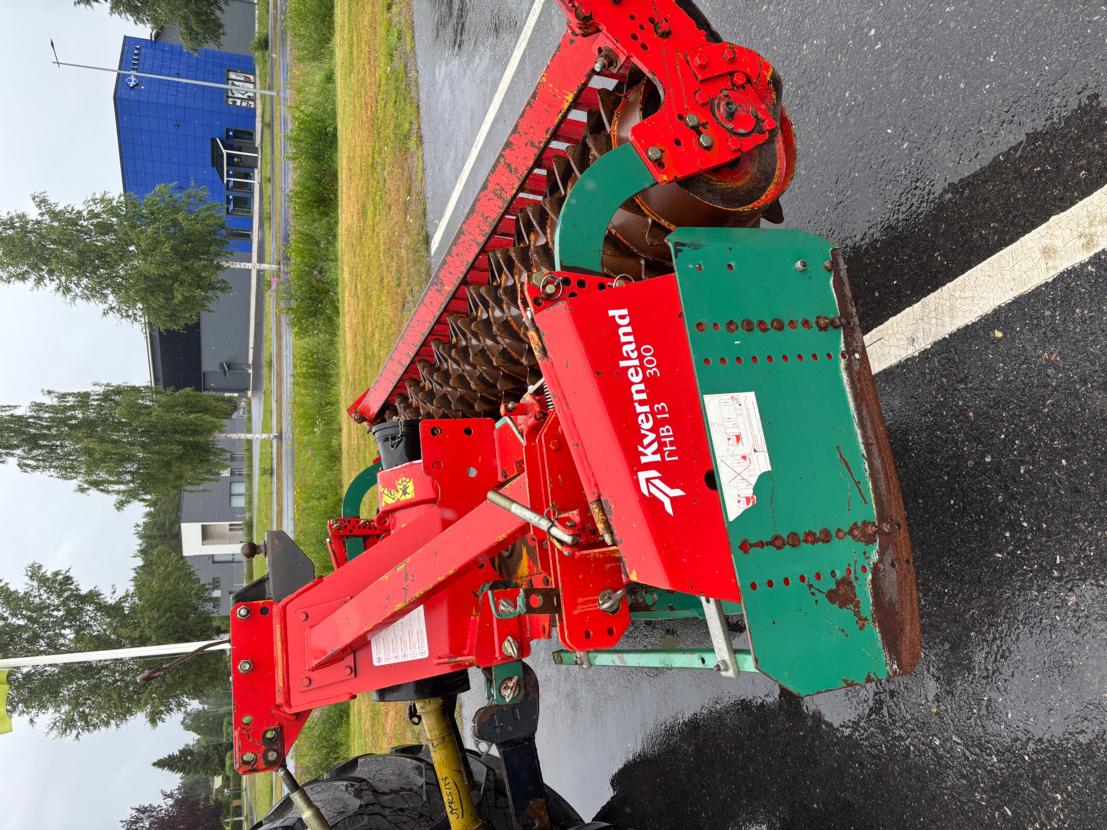 Kverneland Vaakatasojyrsin