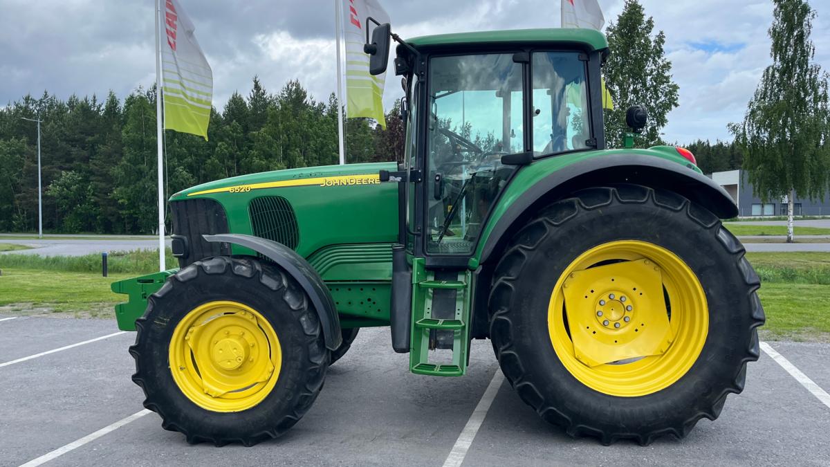 John Deere 6520se