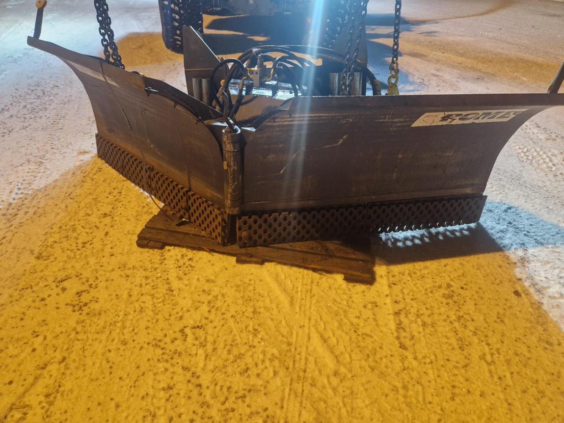 Muu Merkki Pome Nivelaura Isovolvo