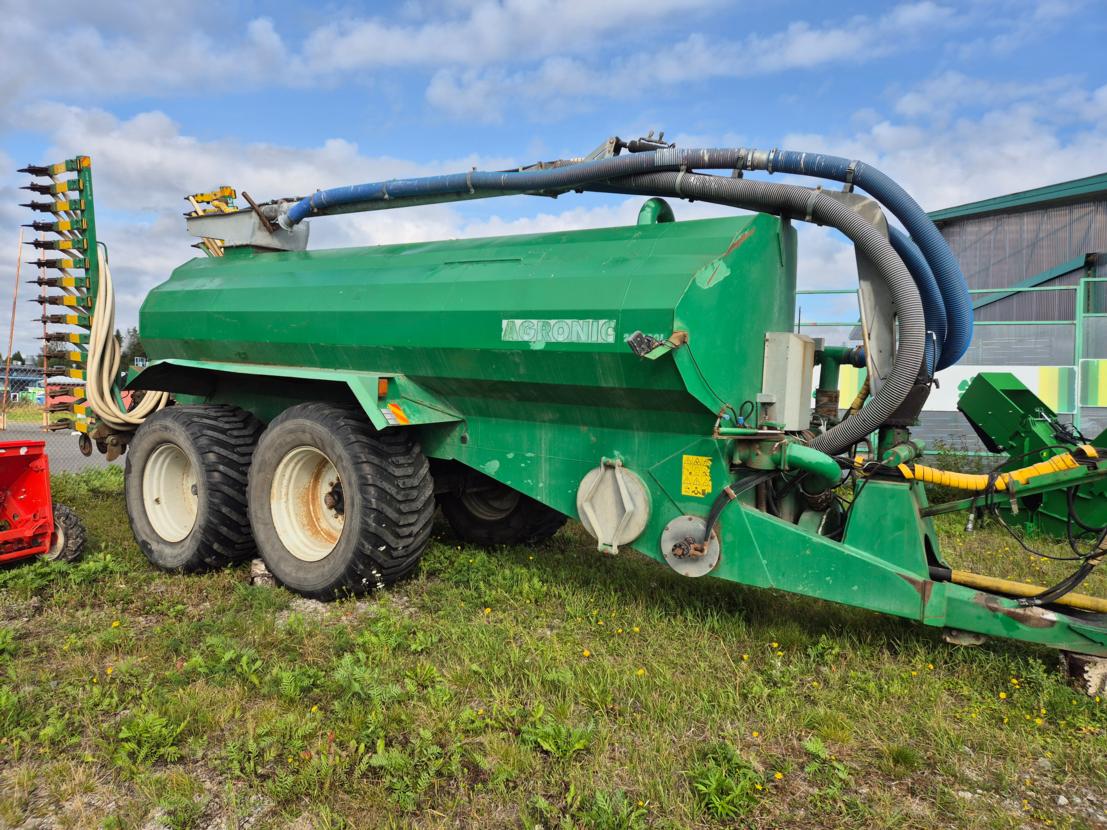 Agronic 20m3 Pumppuk.+8m Kiekkom.