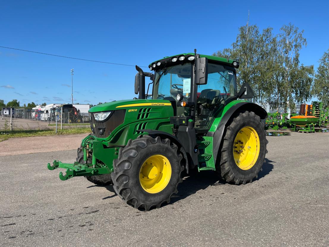 John Deere 6130r Traktori