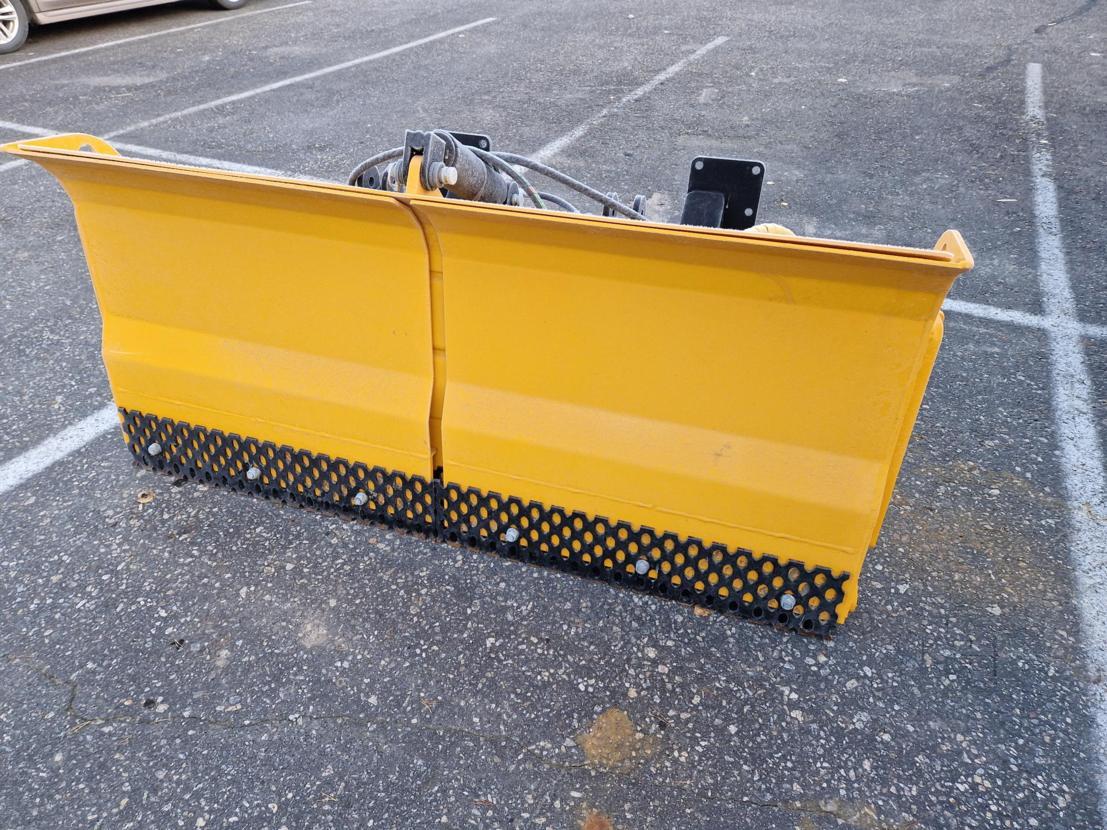 Muu Merkki Zoom Aura