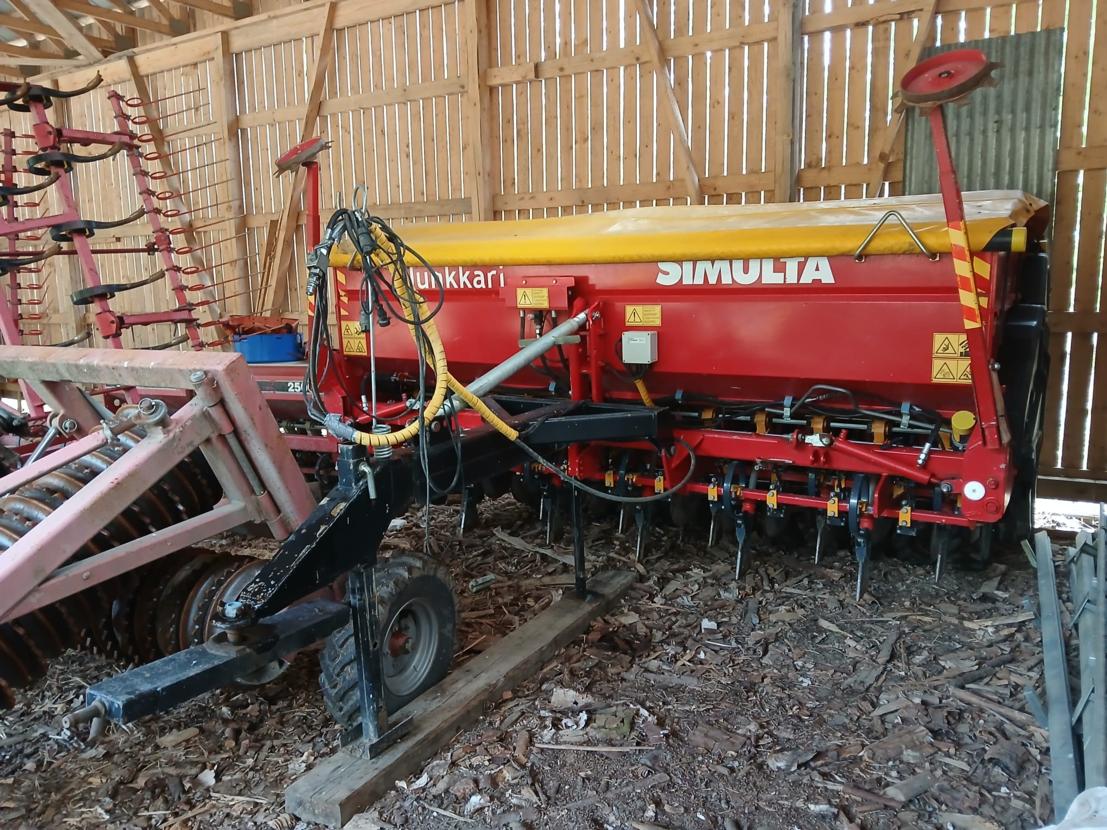 Junkkari Simulta 3000t