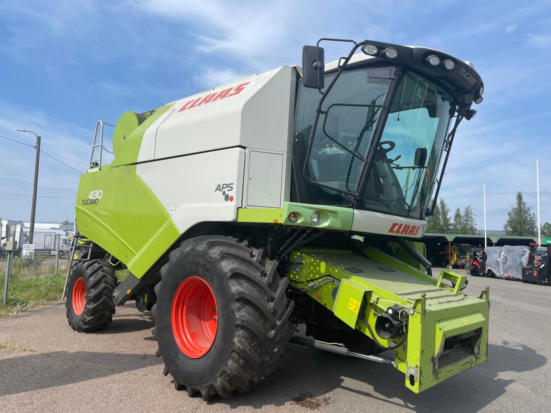 Claas Tucano 430 Aps