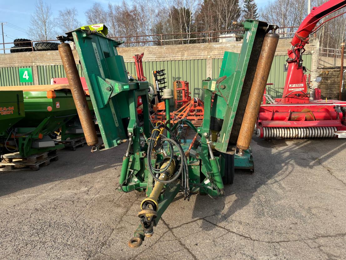 Kesanto-ja Olkimurskaimet Major Tdr 16000