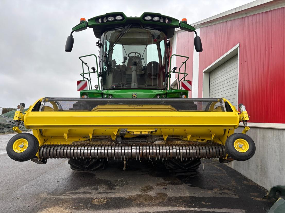 John Deere 8200 Ajosilppuri