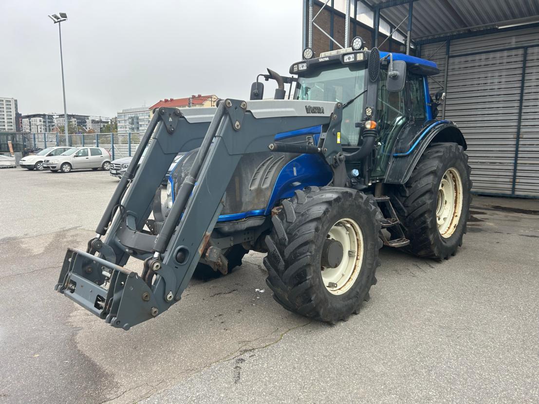 Valtra T173 Hitech