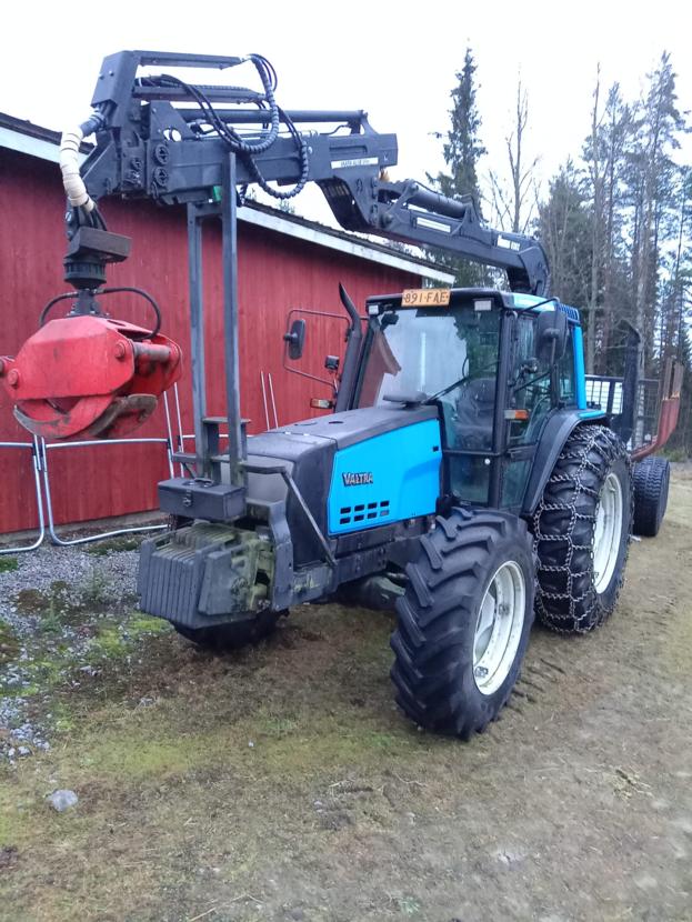 Valtra 6400 Nokka 5282 Pk10 Kärr
