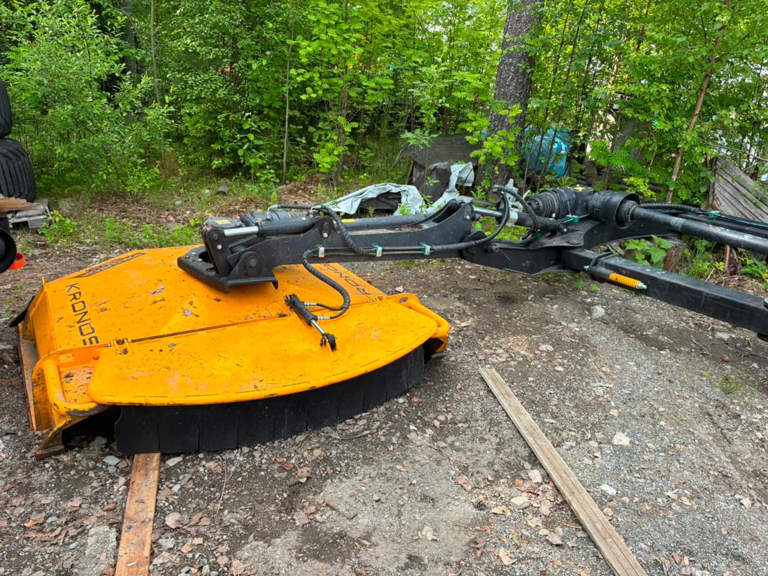 Kronos 1700m Predator