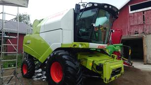 CLAAS 320 TUCANO