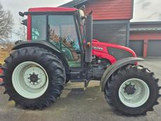 VALTRA A93