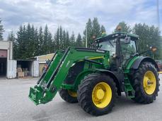 JOHN DEERE 7310R TRAKTORI